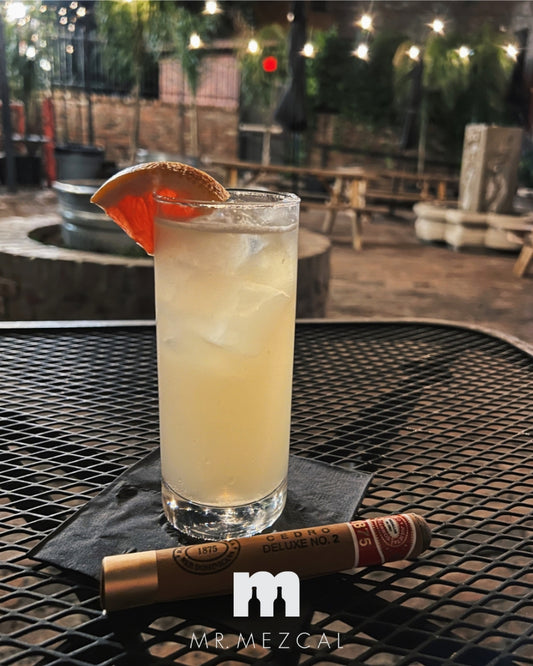 El Baile Divino de Mr. Mezcal - Divine Dance of Mr. Mezcal